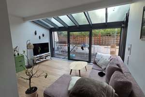 Elegante 3,5-Zimmer-Wohnung mit großer Terrasse, Wintergarten und Einbauküche mitten in Bessungen – Die vollständige Adresse der Immobilie erhältst du vom Anbieter., 64285 Bessungen, Darmstadt – Vorschaubild 2