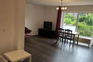 4-er Frauen-WG in renoviertem 1‐FH  mit  große Garten in Wittenau neu - Raum 1:  31 m2 Zimmer – Die vollständige Adresse der Immobilie erhältst du vom Anbieter., 13435 Märkisches Viertel, Berlin – Vorschaubild 2