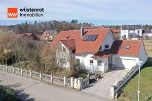 Großzügiges EFH in ruhiger Lage in Brunn/Laaber – auch für 2 Generationen, sofort bezugsfrei – Die vollständige Adresse der Immobilie erhältst du vom Anbieter., 93164 Brunn – Vorschaubild 2