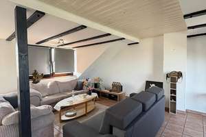 Charmante 2,5-Zimmer-Dachgeschosswohnung mit großer Terrasse in Oberhausen – Mülheimer Straße 267, 46045 Dümpten, Oberhausen – Vorschaubild 3