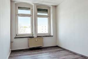 4-Raum-Wohnung mieten mit EBK im STADTZENTRUM – Turnstraße 5, 9126 Bernsdorf, Chemnitz – Vorschaubild 10