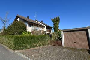 Doppelhaushälfte mit zwei Wohneinheiten, Garten und Garage – Die vollständige Adresse der Immobilie erhältst du vom Anbieter., 78266 Büsingen am Hochrhein – Vorschaubild 4