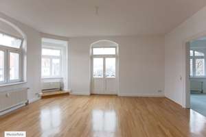 Provi frei 4 Zimmer - Wohnung mit Balkon
