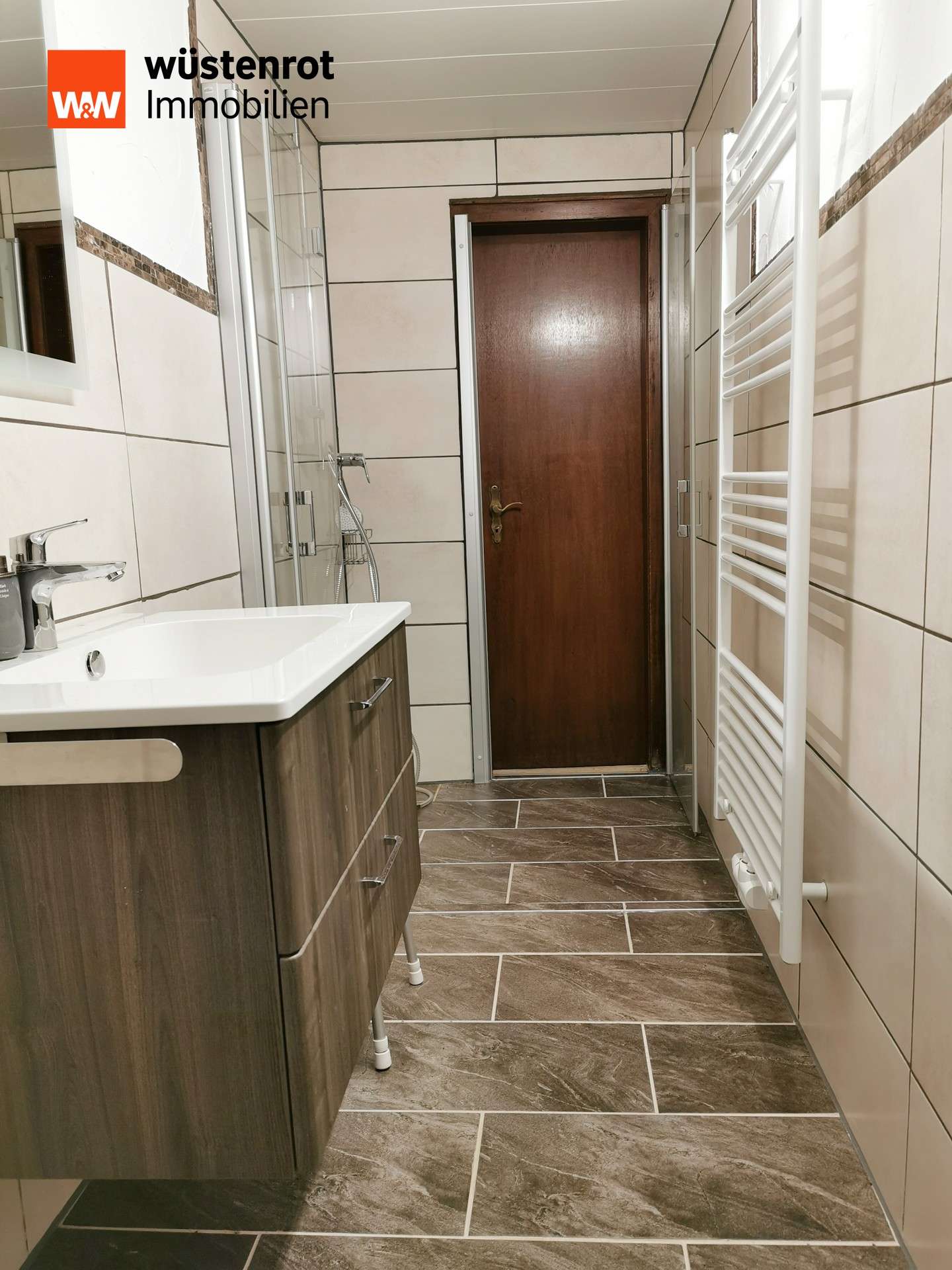 Immobilie in Gummersbach - ***Charmantes Fachwerkhaus mit Potenzial!*** - Bild 1