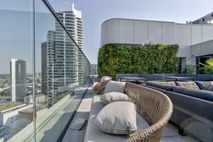 Elegante City-Wohnung mit atemberaubendem Ausblick, Gym und Concierge-Service – Europa-Allee 11, 60327 Gallus, Frankfurt am Main – Vorschaubild 24