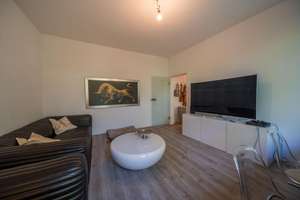 Geschmackvolle, modernisierte 2-Zimmer-Wohnung mit gehobener Innenausstattung und Einbauküche – Dechant-Plein-Straße 7, 56070 Lützel, Koblenz – Vorschaubild 2