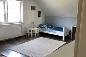 Saniertes Einfamilienhaus mit 5 Zimmern an guter Lage in Grevenbroich – Goldregenstrasse 22, 41516 Grevenbroich – Vorschaubild 12