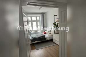 Tauschwohnung: 2 Zimmer renovierter Altbau gegen größere Wohnung