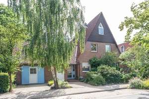 Begehrte stadtnahe Lage - großes Wohnhaus - viele Möglichkeiten – Die vollständige Adresse der Immobilie erhältst du vom Anbieter., 26121 Ziegelhof, Oldenburg (Oldenburg) – Vorschaubild 4