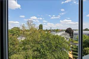 Möbliert: Frisch renoviert: 1-Zimmer Wohnung mit Wintergarten – Die vollständige Adresse der Immobilie erhältst du vom Anbieter., 80997 Moosach-Bahnhof, München – Vorschaubild 13