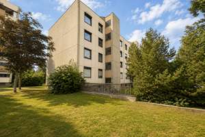 In Untermenzing: 3 Zimmer Wohnung auf 90 m² - mit Südbalkon in ruhiger Lage  + Stelllplatz! – Die vollständige Adresse der Immobilie erhältst du vom Anbieter., 80997 Moosach-Bahnhof, München – Vorschaubild 11