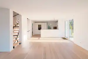 Modernes und neuwertiges Reiheneckhaus ***SAUNA**GARAGE**GARTEN*** – Stuttgart – Vorschaubild 2