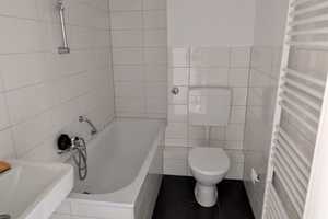 3-Zimmer-Wohnung in einem frisch gedämmten Wohnhaus in Düsseldorf-Lichtenbroich – Lichtenbroicher Weg 59, 40472 Düsseldorf – Vorschaubild 7