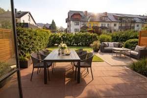 Ihr neues Zuhause: Großzügige DHH in Karlsbad-Langensteinbach mit Garage – Die vollständige Adresse der Immobilie erhältst du vom Anbieter., 76307 Karlsbad – Vorschaubild 9