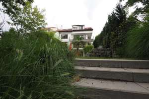 Vermietetes Dreifamilienhaus in bester Randlage von Stuttgart-Riedenberg – Die vollständige Adresse der Immobilie erhältst du vom Anbieter., 70619 Riedenberg, Stuttgart – Vorschaubild 2