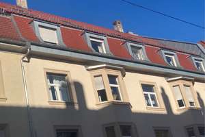 Drei Zimmer im Dachgeschoss: Ihr neues Zuhause in der Weststadt