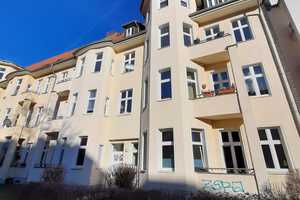 Komplett Renovierte 3-Raumwohnung mit 2 Balkonen – Gerhart Hauptmann Straße 21, 39108 Magdeburg – Vorschaubild 2