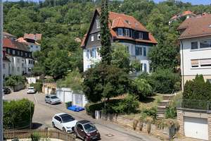 Wohnung 2023 Saniert.  Exklusive 2,5-Zimmer-DG – Hohentwielstraße 122A, 70199 Südheim, Stuttgart – Vorschaubild 1