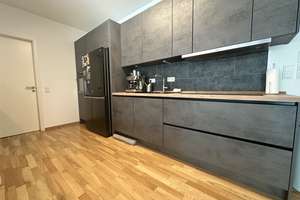 Attraktive 4-Zimmer Wohnung mit 2 Abstellräumen – Graf-Recke-Straße 86, 40239 Düsseltal, Düsseldorf – Vorschaubild 6
