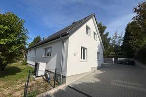Energetisch saniertes Haus mit 2 sanierten Wohnungen – Die vollständige Adresse der Immobilie erhältst du vom Anbieter., 24146 Elmschenhagen, Kiel – Vorschaubild 2