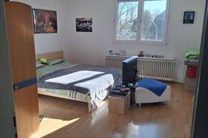 Wunderschöner Weitblick  aus geräumiger 4-Zimmer-Wohnung im 3-Familien-Haus – Höhe 12, 42329 Vohwinkel, Wuppertal – Vorschaubild 17