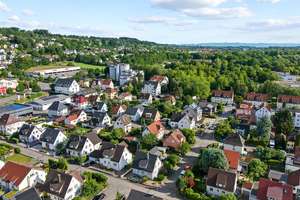 Attraktives Einfamilienhaus mit sonnigem Garten im Süden von Ravensburg. – Die vollständige Adresse der Immobilie erhältst du vom Anbieter., 88214 Ravensburg – Vorschaubild 6