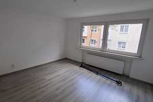 Schöne 2 Zimmer Wohnung in Duisburg-Neudorf – Akazienstr. 10, 47057 Duisburg – Vorschaubild 1