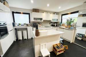 Modernisiertes Haus im Split-Level-Stil mit Garten und Garage in WEG – Die vollständige Adresse der Immobilie erhältst du vom Anbieter., 45475 Dümpten, Mülheim an der Ruhr – Vorschaubild 5