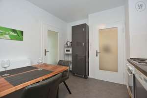 Modern möblierte 3-Zimmer Wohnung mit Terrasse in ruhiger und zentraler Lage in Stuttgart Vaihingen – Die vollständige Adresse der Immobilie erhältst du vom Anbieter., 70563 Vaihingen-Mitte, Stuttgart – Vorschaubild 13