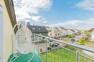 Stilvolle, modernisierte 2,5-Zimmer-DG-Wohnung mit Balkon und Einbauküche in Reutlingen – Wörnsbergweg 21, 72766 Sondelfingen, Reutlingen – Vorschaubild 5