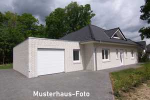 Provisionsfrei für Käufer: Exklusiver KFW 40-Walmdachbungalow in Seenähe - Traumhaft – Emsland (Kreis) – Vorschaubild 2