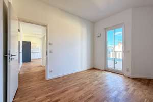 Kompakte Dachgeschosswohnung nah Schloß Charlottenburg - 2,5 Zimmer am Mierendorffplatz – Osnabrücker Straße 27, 10589 Charlottenburg, Berlin – Vorschaubild 12