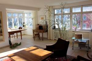 Exklusive 4,5-Zimmer Wohnung mit Garage in Stuttgart-Feuerbach