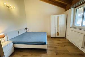 Möbliertes 5 Zimmer Doppelhaus zu vermieten in Haag i. OB – Reitmayerplatz 10, 83527 Haag in Oberbayern – Vorschaubild 15