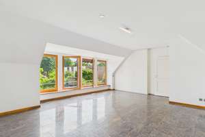 Ihr Traumhaus zwischen Stadtleben und Natur: Modernisiertes Zweifamilienhaus mit großem Garten – Reetkükenweg 21, 21147 Hausbruch, Hamburg – Vorschaubild 24