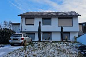 Charmantes Traumhaus mit 2 Wohneinheiten in Bestlage mit Panoramablick – Die vollständige Adresse der Immobilie erhältst du vom Anbieter., 38259 Salzgitter-Bad, Salzgitter – Vorschaubild 1