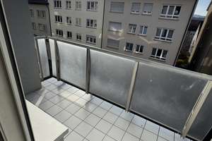 Kernsanierte helle 3 Zimmer Wohnung in Stuttgart West mit 2 Balkonen und neuer Einbauküche – Die vollständige Adresse der Immobilie erhältst du vom Anbieter., 70176 Rosenberg, Stuttgart – Vorschaubild 7