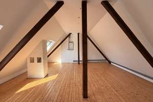 *Schöne 4 Raum Maisonette Wohnung mit XL Dachterrasse*Kamin – Mülheimerstr. 56, 45145 Frohnhausen, Essen – Vorschaubild 9