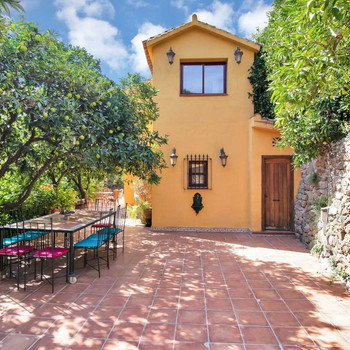 Landhaus mit Grundstück von 2 Hektar in Ojén, eine Oase der Ruhe, 20 Min. vom Zentrum von Marbella e