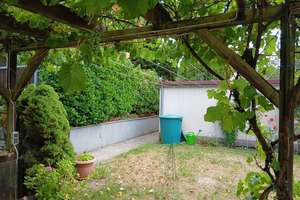 N-Kornburg! Schöne 4-Zi.-Wohnung mit Südterrasse, Garten, 2 Kellerräume + Garage! – Die vollständige Adresse der Immobilie erhältst du vom Anbieter., 90455 Kornburg, Worzeldorf, Nürnberg – Vorschaubild 19