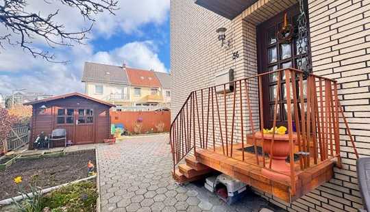 Bild von Günstig Wohnen und doch im Eigenheim zuhause - Attraktives Reihenendhaus auf Pachtgrundstück