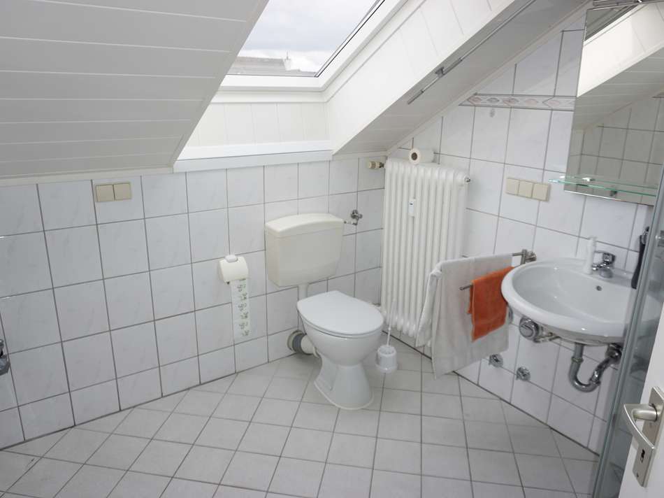 Duschbadezimmer I - DG