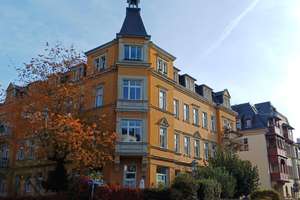 Gemütliche 2-Zimmer-Wohnung mit einer Wohnfläche von ca. 62,63 m² mit Erker im Herzen von Dresden...