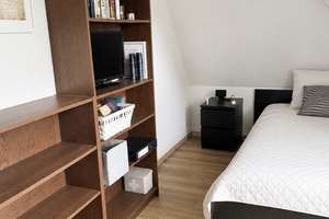 Kompaktes 1-Zimmer-Apartment: Wohnen in Würzburg – Rottendorfer Straße 26, 97074 Frauenland, Würzburg – Vorschaubild 2