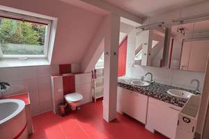 Großzügige Doppelhaushälfte mit Kamin, Garten & 9 Zimmern in Essen-Frillendorf – Die vollständige Adresse der Immobilie erhältst du vom Anbieter., 45139 Frillendorf, Essen – Vorschaubild 18