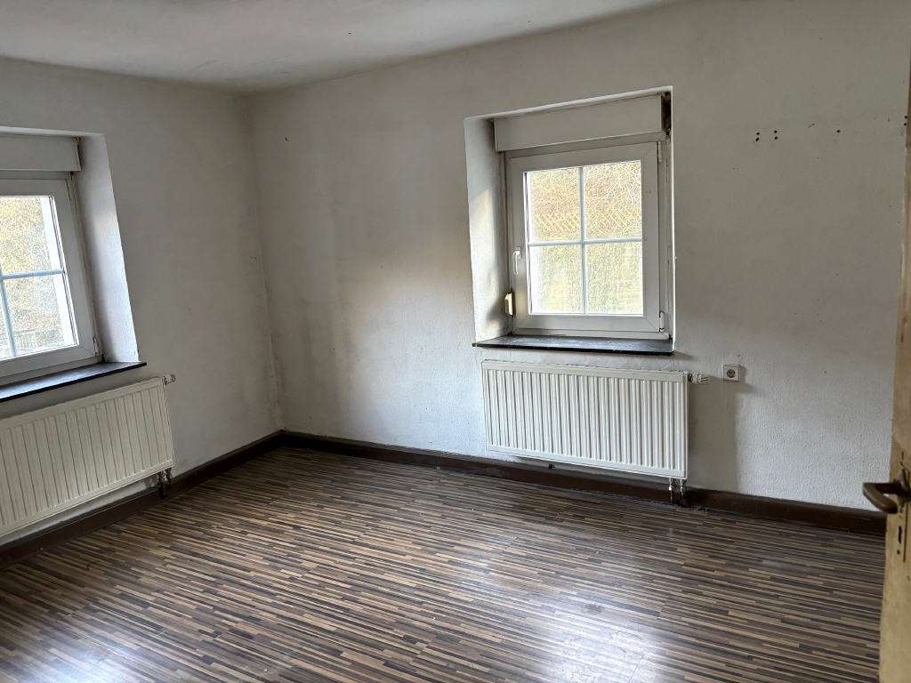 Immobilie in Kall - Sanierungsbedürftiges Bauernhaus mit Charme und Ausbaupotenzial! - Bild 1