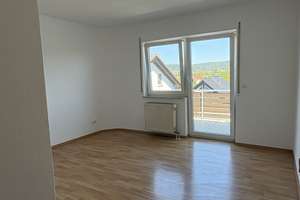 Alltagstaugliche 3 Zimmer in Gelnhausen – Die vollständige Adresse der Immobilie erhältst du vom Anbieter., 63571 Gelnhausen – Vorschaubild 3