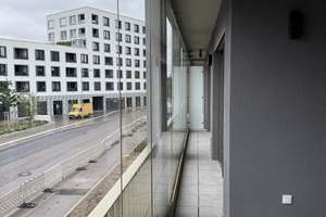 First Occupancy in "Pasing Patio": New 3-Room Apt with Loggia & Rooftop Terrace Access – Hermine-von-Parish-Straße 47, 81245 Neupasing, München – Vorschaubild 14