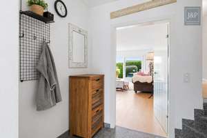 Modernes Familienzuhause im Bungalowstil mit Terrasse, Garten & 3 Garagen – Die vollständige Adresse der Immobilie erhältst du vom Anbieter., 65812 Bad Soden am Taunus – Vorschaubild 11