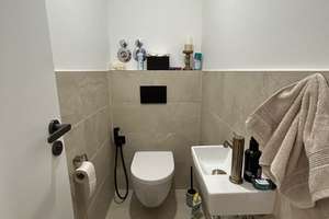 Exklusive Maisonette-Wohnung mit großer Terrasse in Degerloch – Die vollständige Adresse der Immobilie erhältst du vom Anbieter., 70597 Degerloch (Ortsteil), Stuttgart – Vorschaubild 16